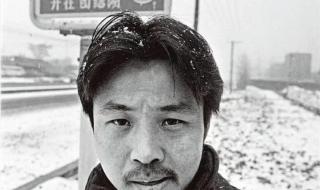 河边的错误讲了什么故事
